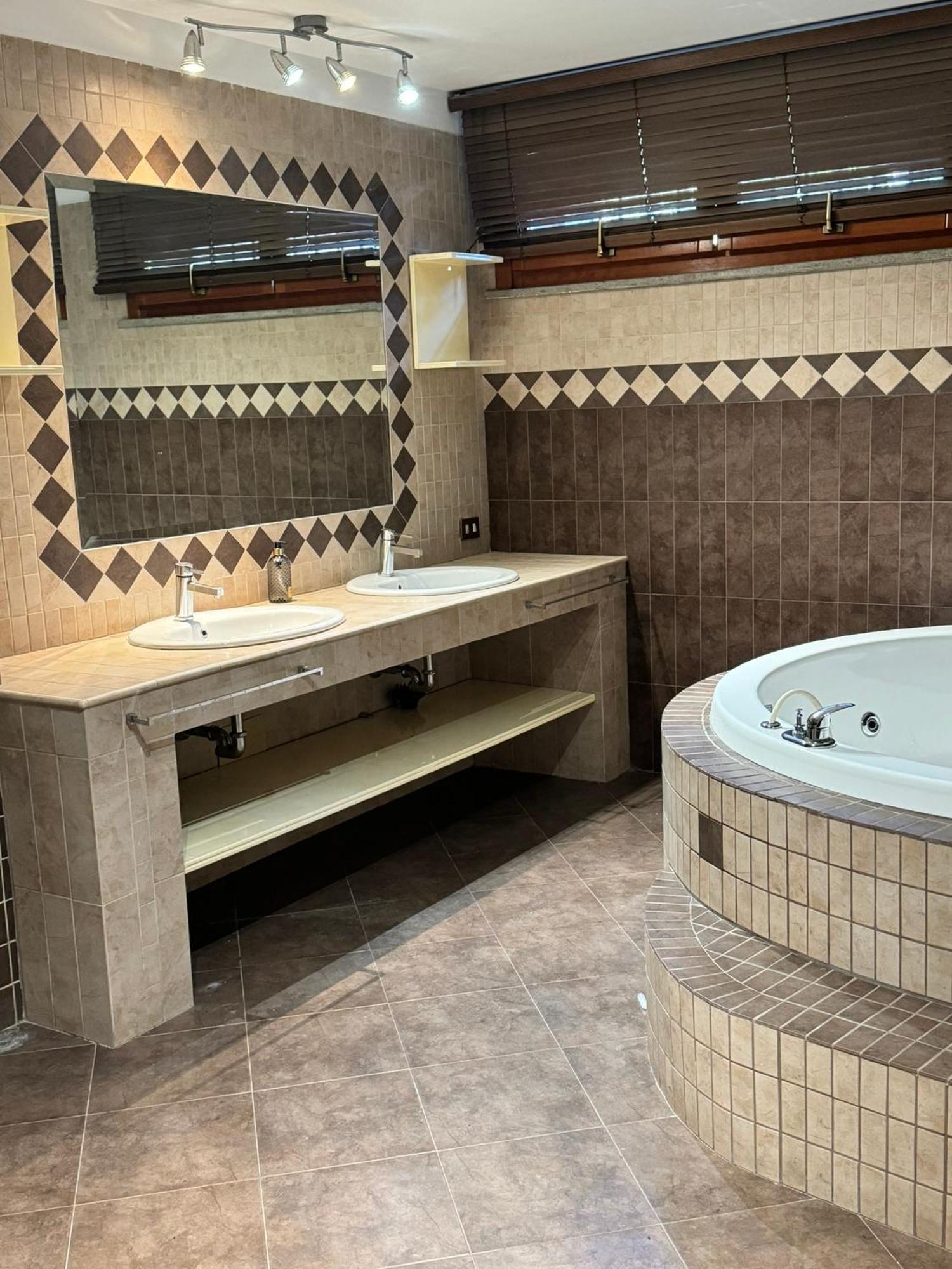 Dolcevita Eur2 Luxury Apartament Rom Eksteriør billede